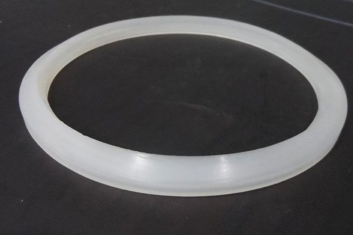 單靠機(jī)械加工將塑料制品制造出來可能存在的問題是什么？